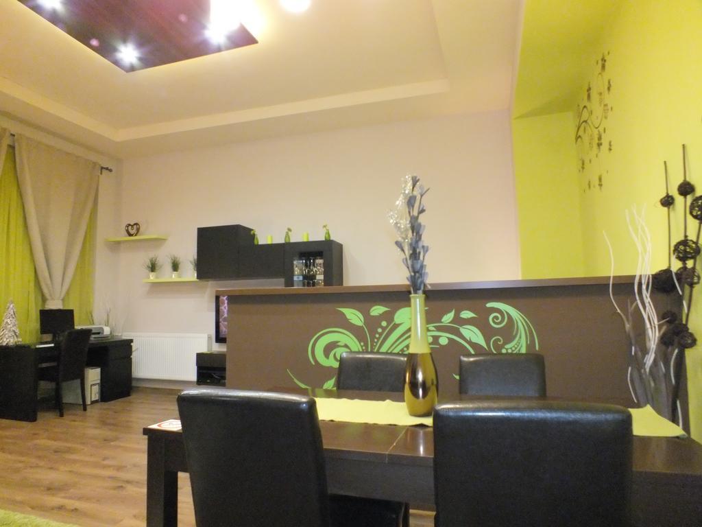Standard Apartment By Hi5 - Feherhajo Budapešť Pokoj fotografie