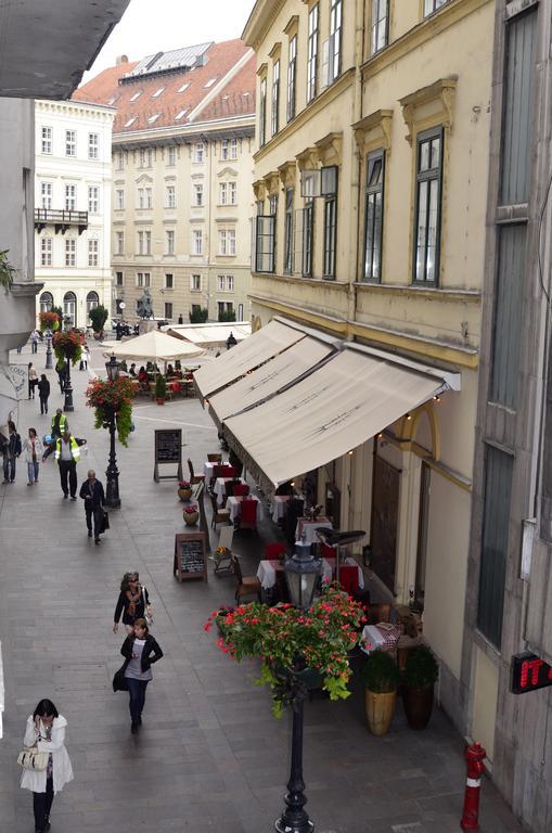 Standard Apartment By Hi5 - Feherhajo Budapešť Pokoj fotografie